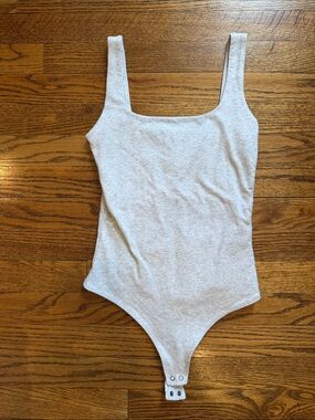 ' Square Neck One-Piece Bodysuit in Light Heather Gray